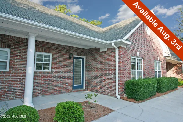 $1,625 | 3923 Spicetree Drive, Wilmington, NC 28412