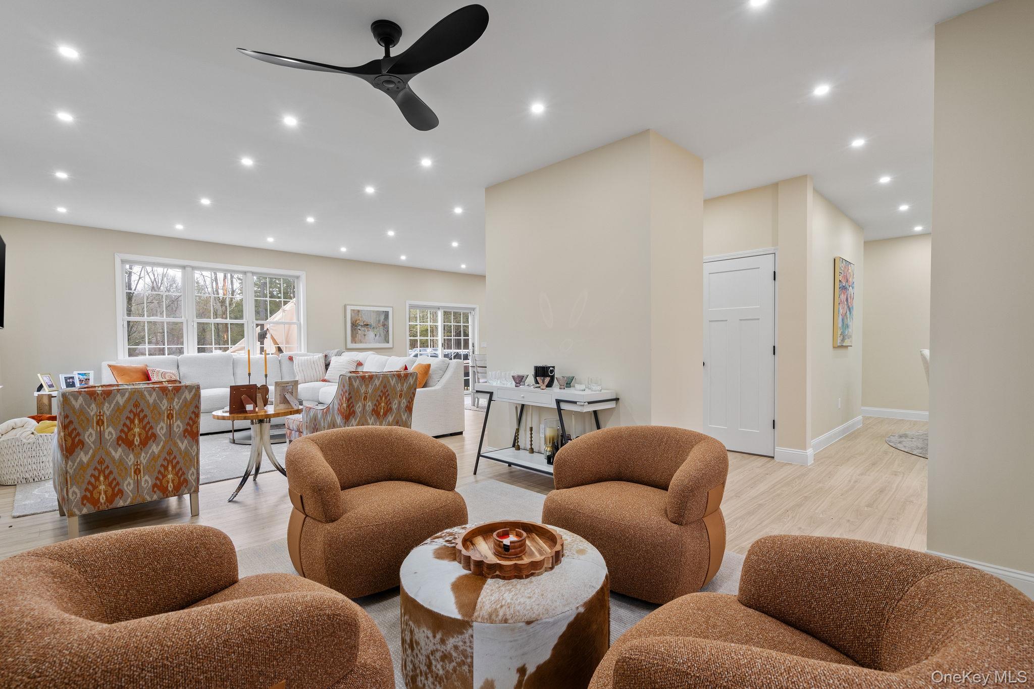 159 Rombout Road Poughkeepsie, NY 12603 - Photo 7 of 34