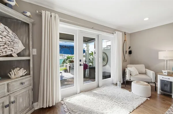 $4,250 | 4751 Coquina Key Drive Southeast, St. Petersburg, FL 33705