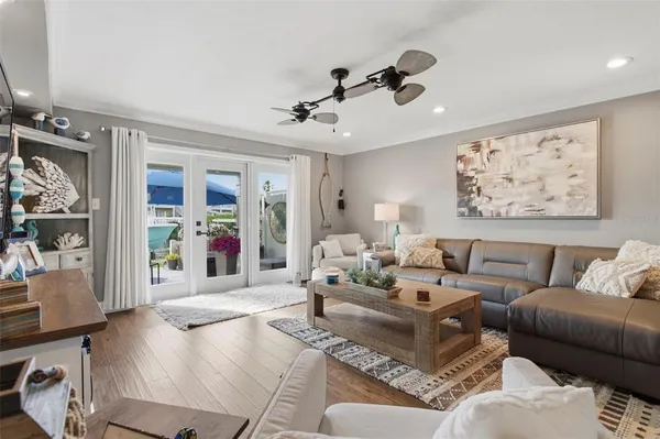 $4,250 | 4751 Coquina Key Drive Southeast, St. Petersburg, FL 33705