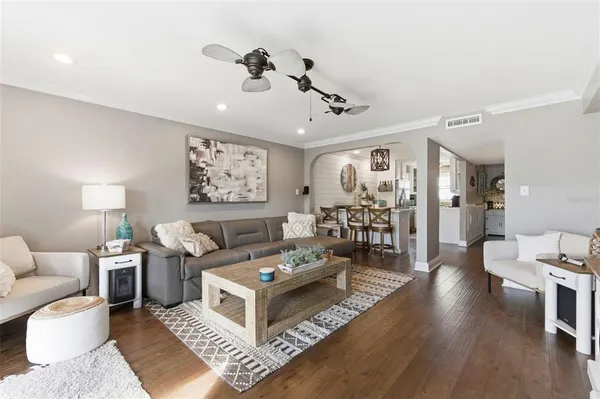 $4,250 | 4751 Coquina Key Drive Southeast, St. Petersburg, FL 33705