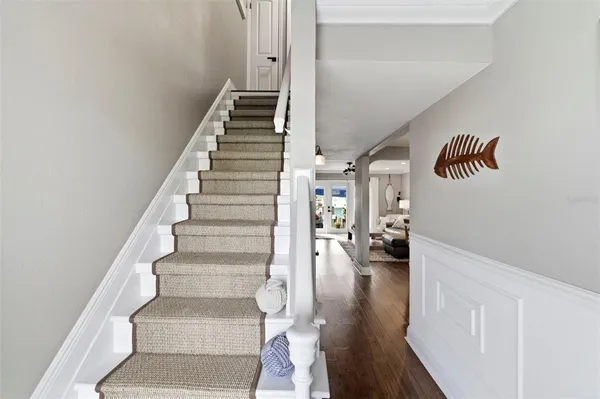 $4,250 | 4751 Coquina Key Drive Southeast, St. Petersburg, FL 33705