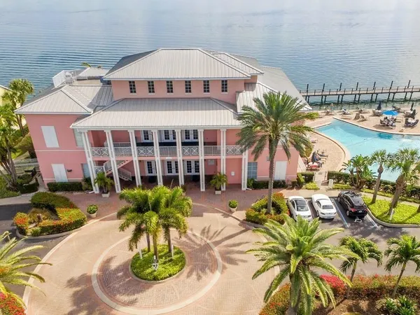 $4,250 | 4751 Coquina Key Drive Southeast, St. Petersburg, FL 33705