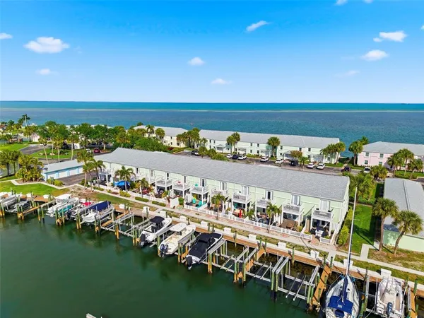 $4,250 | 4751 Coquina Key Drive Southeast, St. Petersburg, FL 33705