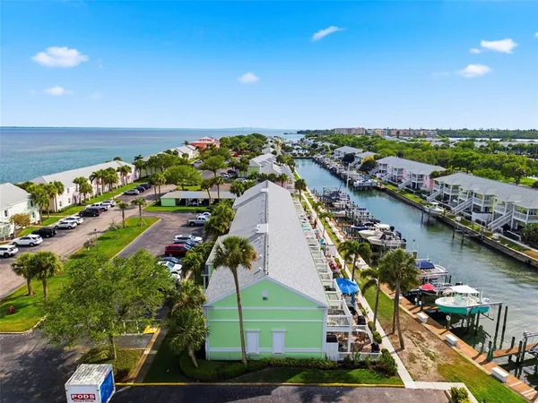 $4,250 | 4751 Coquina Key Drive Southeast, St. Petersburg, FL 33705
