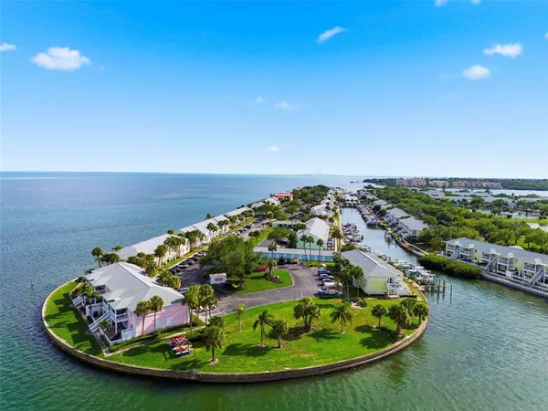 $4,250 | 4751 Coquina Key Drive Southeast, St. Petersburg, FL 33705
