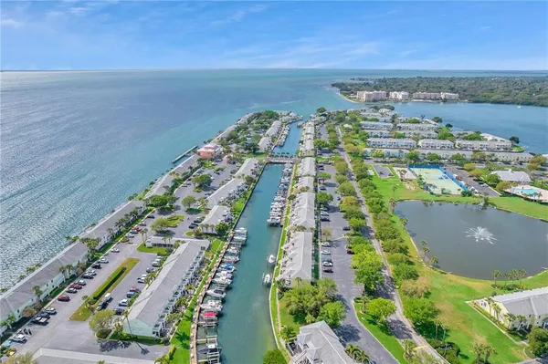 $4,250 | 4751 Coquina Key Drive Southeast, St. Petersburg, FL 33705