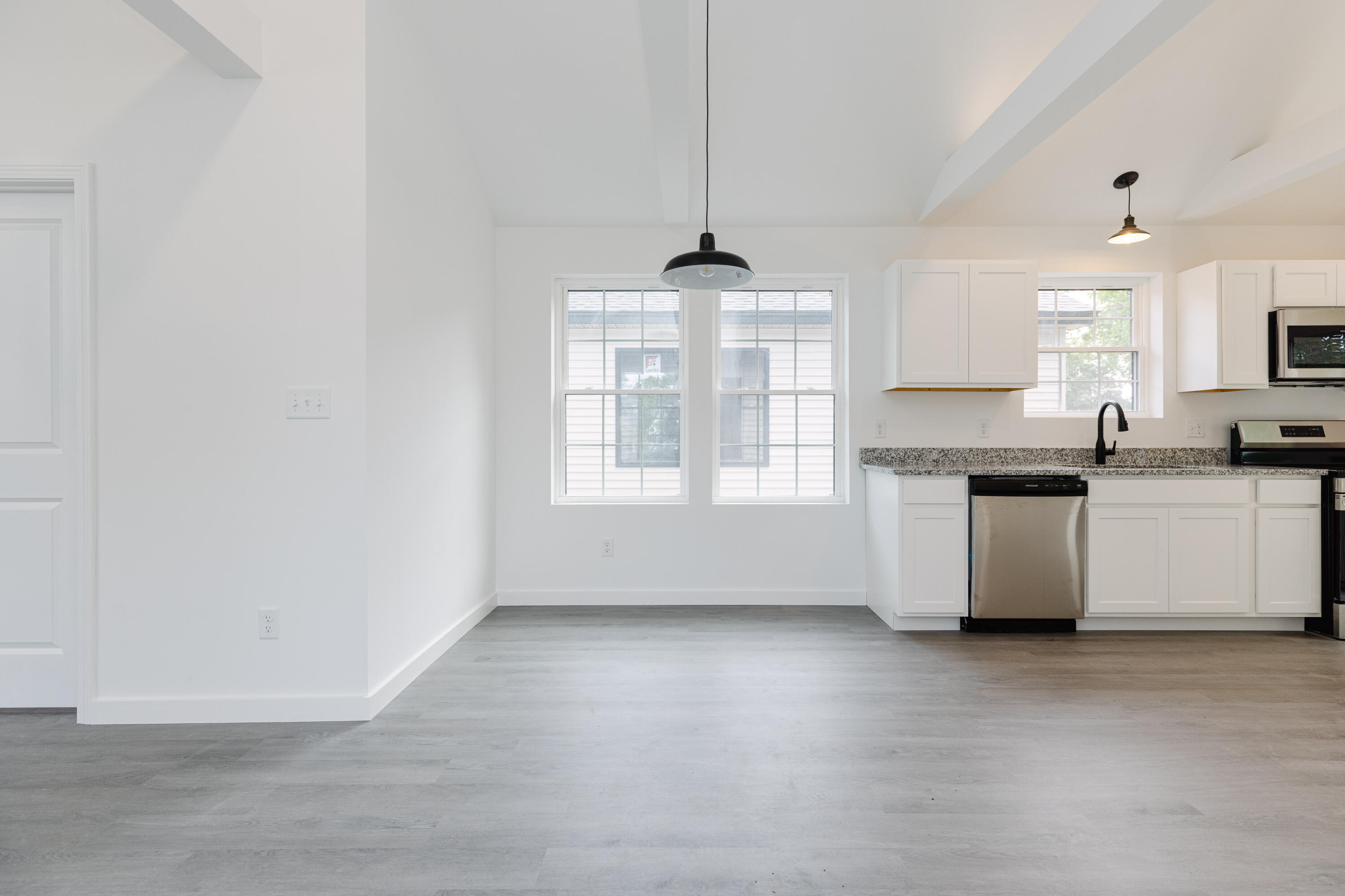4 Kirk Street Springvale, ME 04083 - Photo 7 of 26 _H7A5189