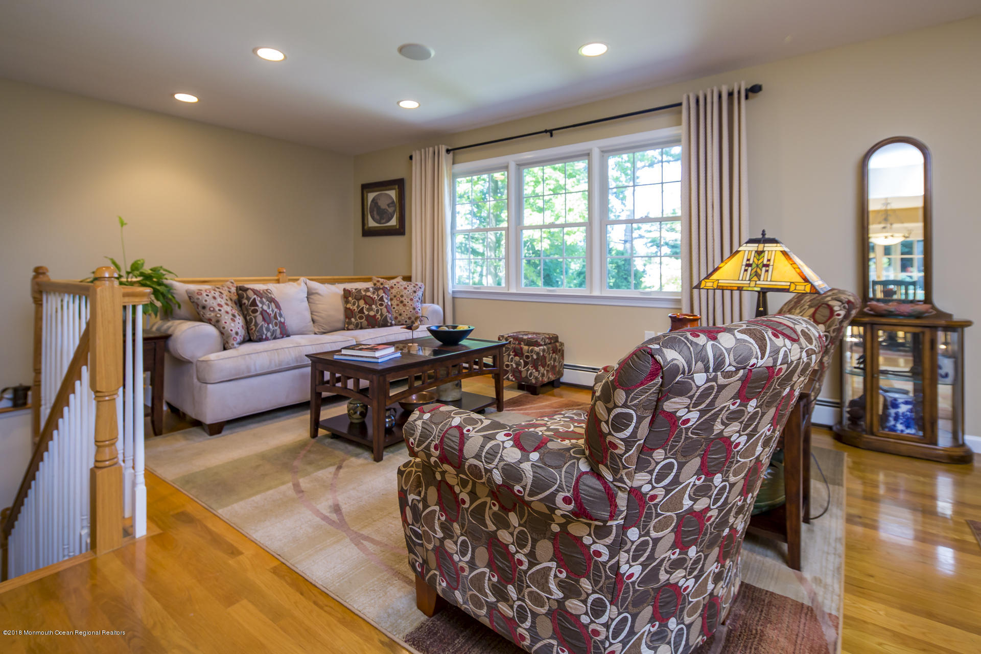 108 Portland Road Middletown, NJ 07716 - Photo 5 of 79 LIVING ROOM