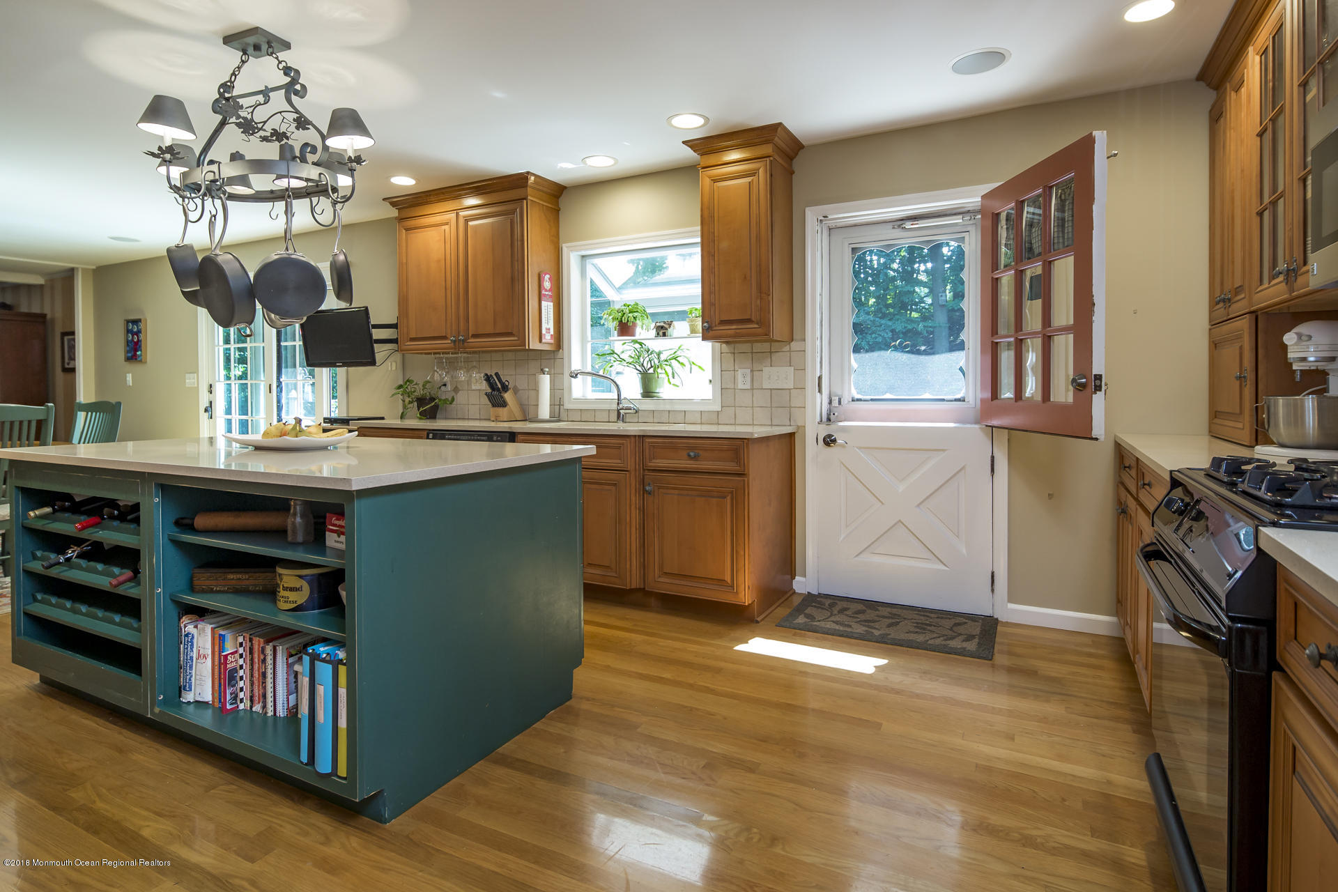 108 Portland Road Middletown, NJ 07716 - Photo 9 of 79 KITCHEN