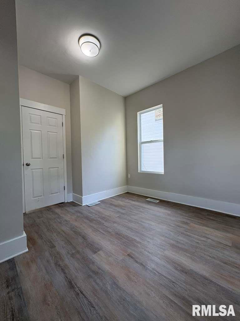 2100 South Spring Street Springfield, IL 62704 - Photo 14 of 33