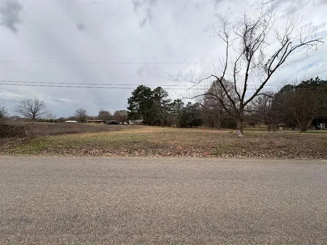 $297,444 | 6407 County Road 809, Cleburne, TX 76031