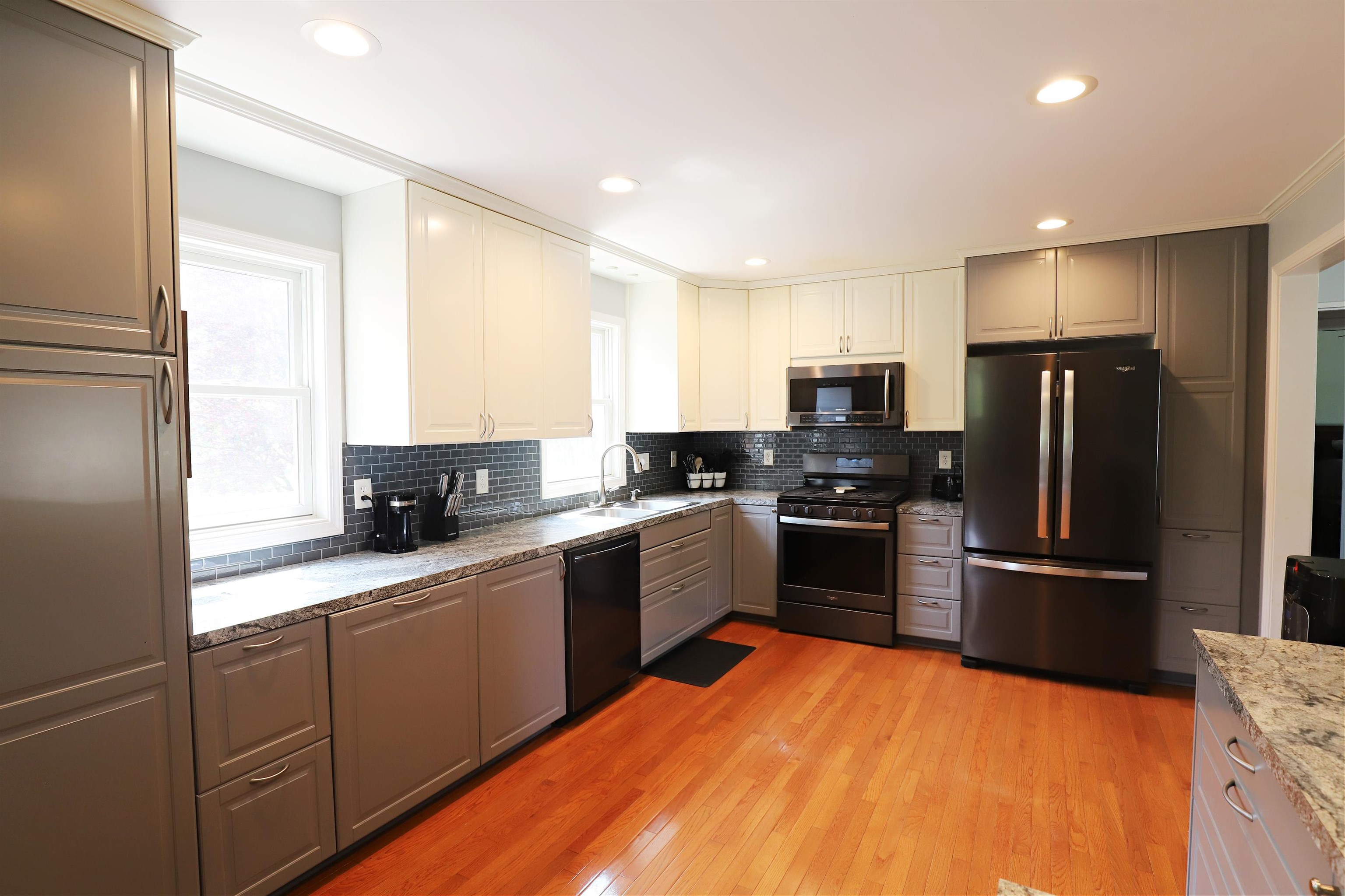 2524 North McKinley Road Flushing, MI 48433 - Photo 8 of 38