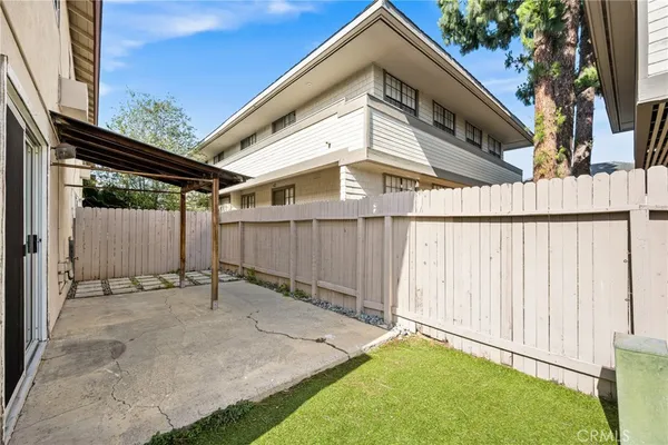 $575,000 | 473 East 1st Street, Tustin, CA 92780