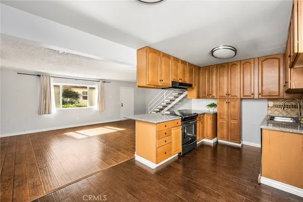 $575,000 | 473 East 1st Street, Tustin, CA 92780