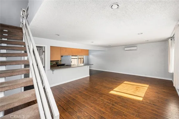 $575,000 | 473 East 1st Street, Tustin, CA 92780