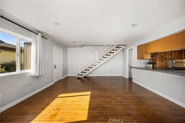 $575,000 | 473 East 1st Street, Tustin, CA 92780
