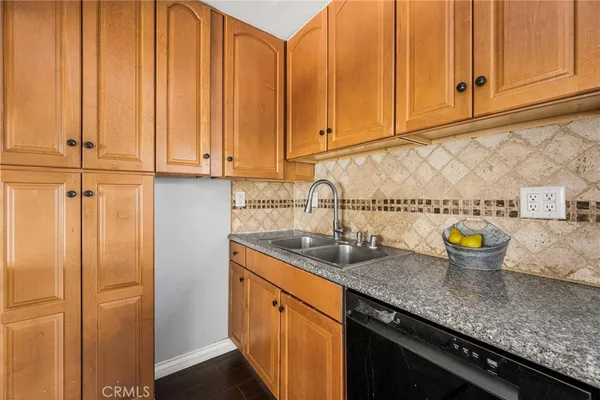 $575,000 | 473 East 1st Street, Tustin, CA 92780