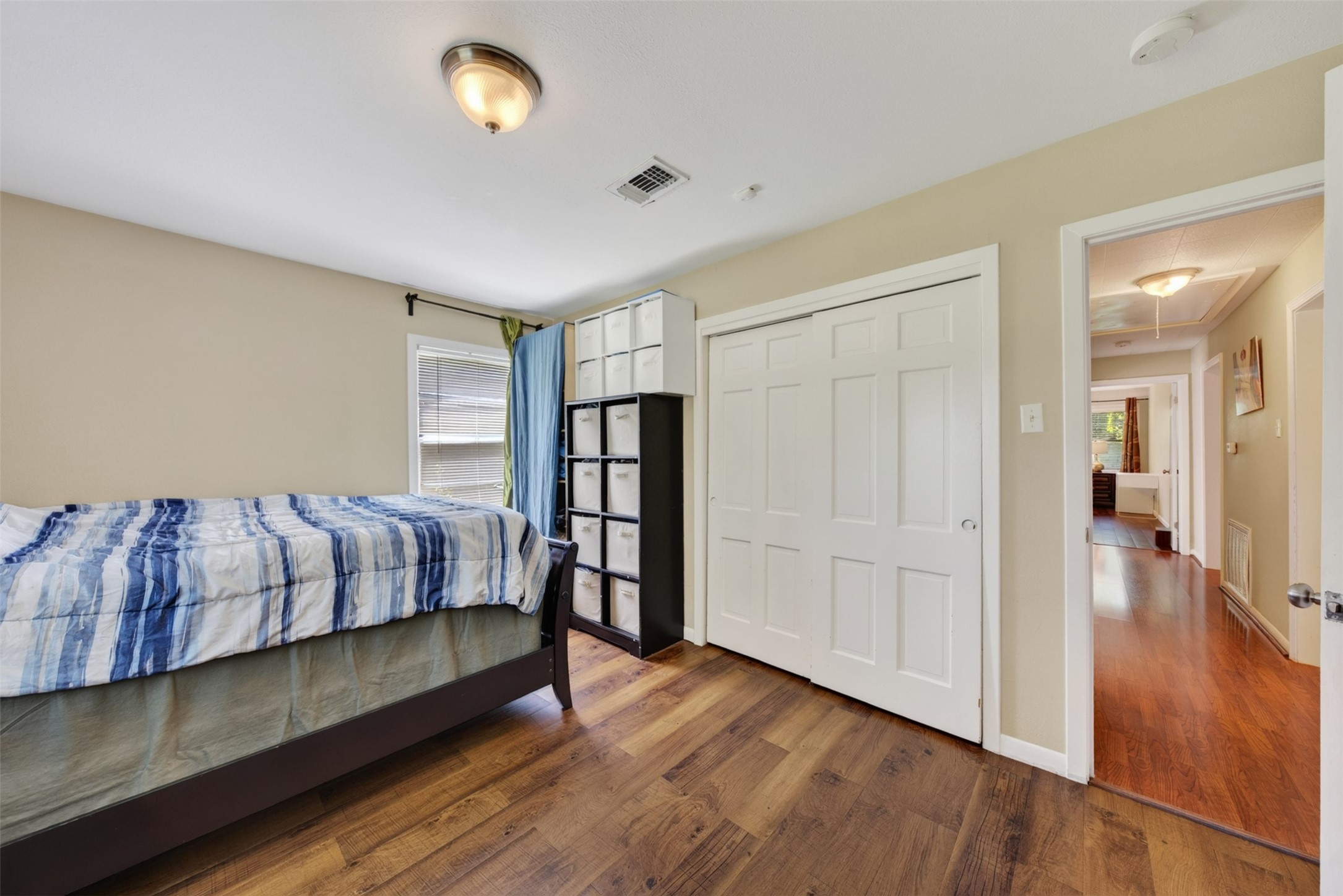 6705 Roos Road Houston, TX 77074 - Photo 26 of 36 Gallery Image 26