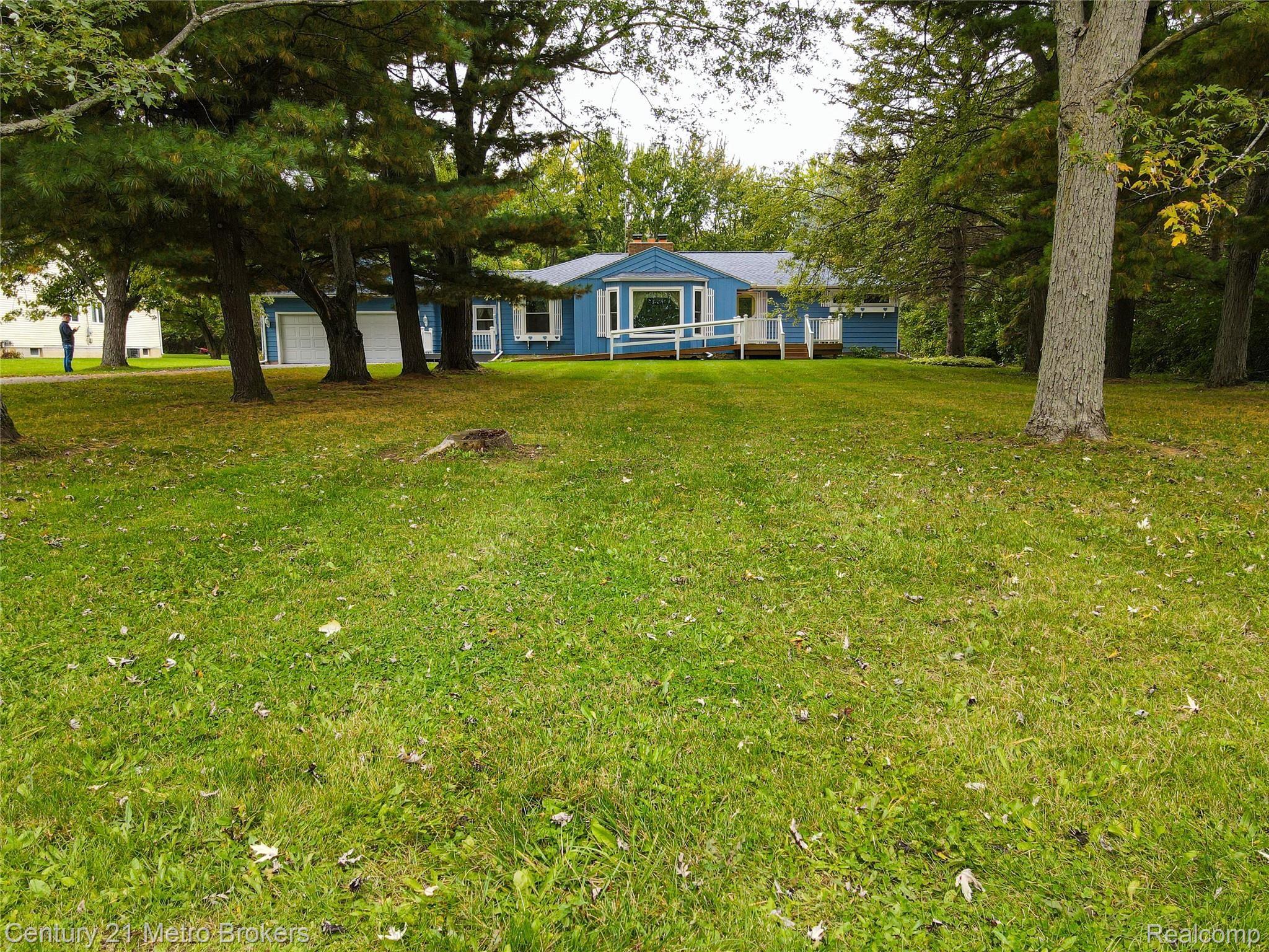 7338 Embury Road Grand Blanc, MI 48439 - Photo 12 of 43 DJI_0067.jpg