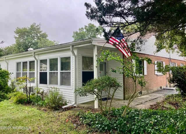 $69,900 | 5 Cypress Street, Unit C, Toms River, NJ 08757