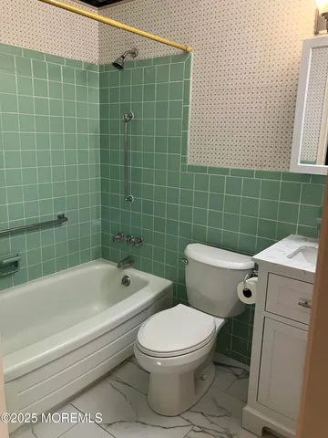 $69,900 | 5 Cypress Street, Unit C, Toms River, NJ 08757