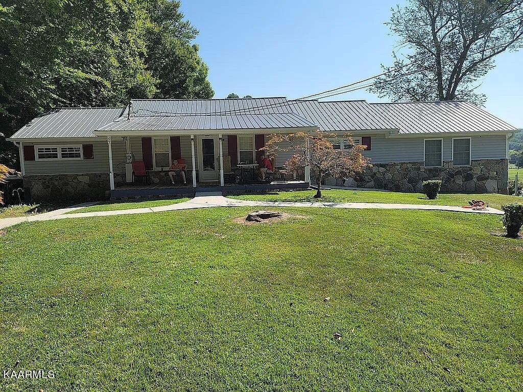 217 Wright Road Oliver Springs, TN 37840 - Photo 1 of 1 Gallery Image 1