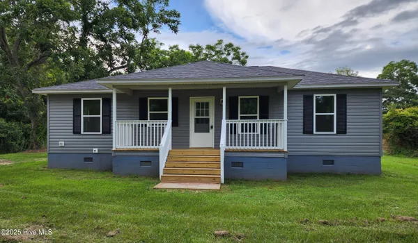 $225,000 | 711 Smith Lane, Bolton, NC 28423