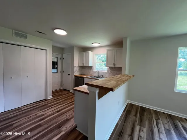 $230,000 | 711 Smith Lane, Bolton, NC 28423