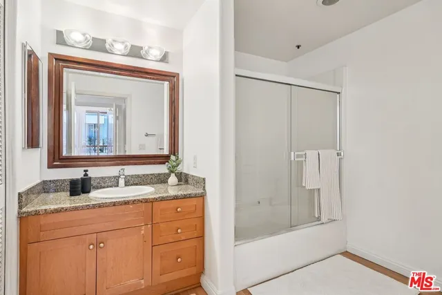 $2,400 | 100 South Alameda Street, Unit 234, Los Angeles, CA 90012