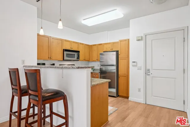 $2,400 | 100 South Alameda Street, Unit 234, Los Angeles, CA 90012