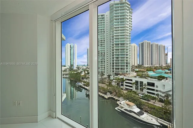 $5,450 | Parque Towers, Sunny Isles Beach, FL 33160