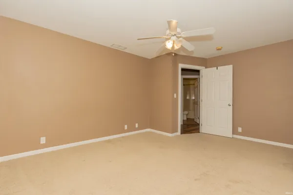 $305,000 | 808 South Concord Drive, Princeton, IN 47670