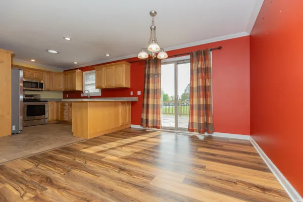 $305,000 | 808 South Concord Drive, Princeton, IN 47670