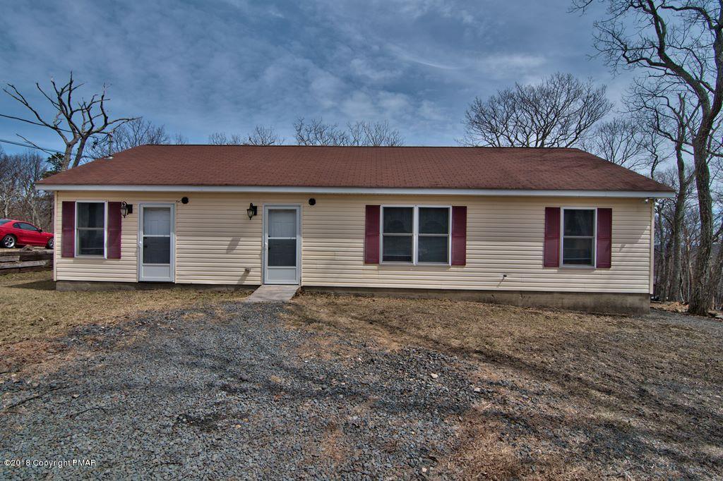 188 Hummingbird Trail Bushkill, PA 18324 - Photo 29 of 34 Exterior View 3