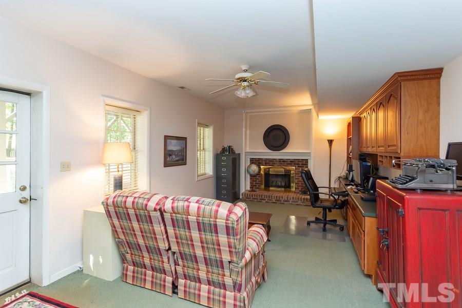 8609 Seagate Drive Raleigh, NC 27615 - Photo 22 of 28