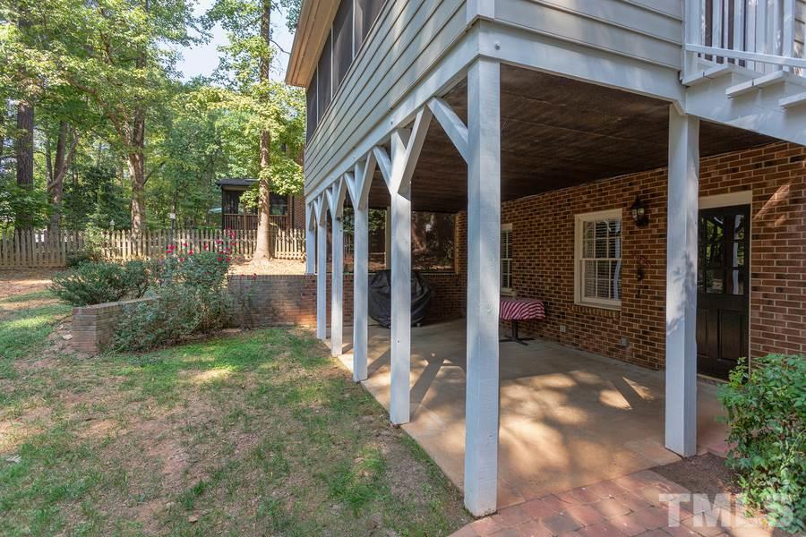 8609 Seagate Drive Raleigh, NC 27615 - Photo 26 of 28