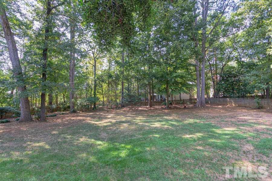 8609 Seagate Drive Raleigh, NC 27615 - Photo 28 of 28