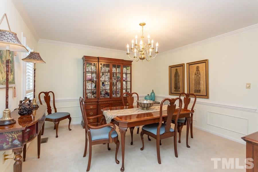 8609 Seagate Drive Raleigh, NC 27615 - Photo 6 of 28 Just in time for Thanksgiving to serve your family and great meal.