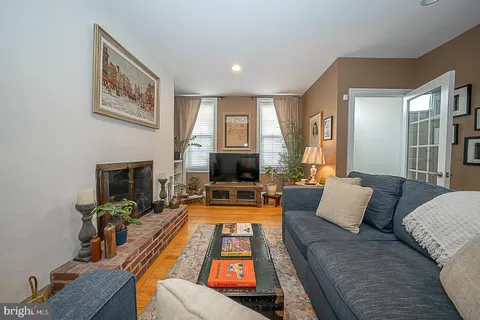 $895,000 | 2317 Fairmount Avenue, Philadelphia, PA 19130