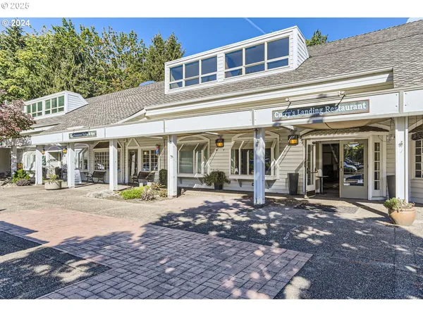 $389,900 | 8425 Southwest Curry Drive, Wilsonville, OR 97070