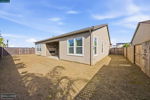 $699,999 | 1501 Empire Drive, Lodi, CA 95242