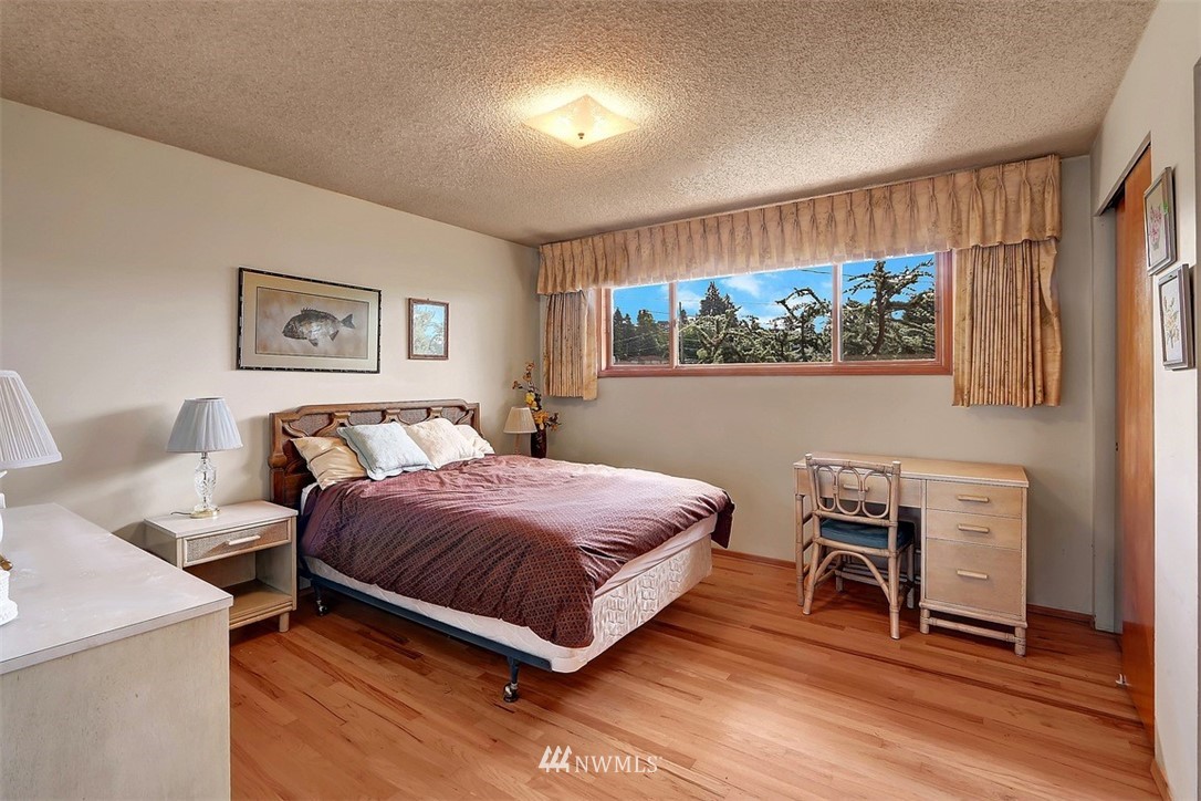 4052 Southwest Donovan Street Seattle, WA 98136 - Photo 21 of 35 Gallery Image 21
