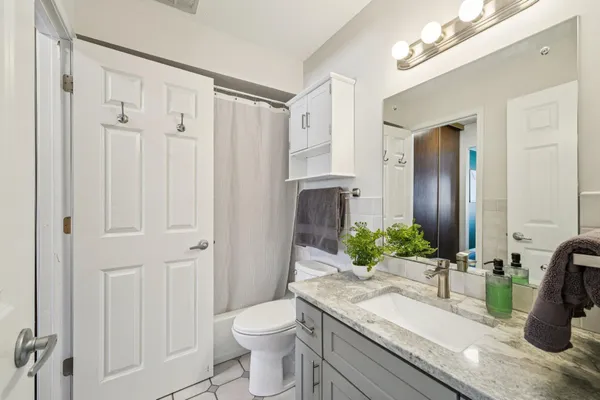 $293,000 | 4202 Shirlee Lane North, Shoreview, MN 55126