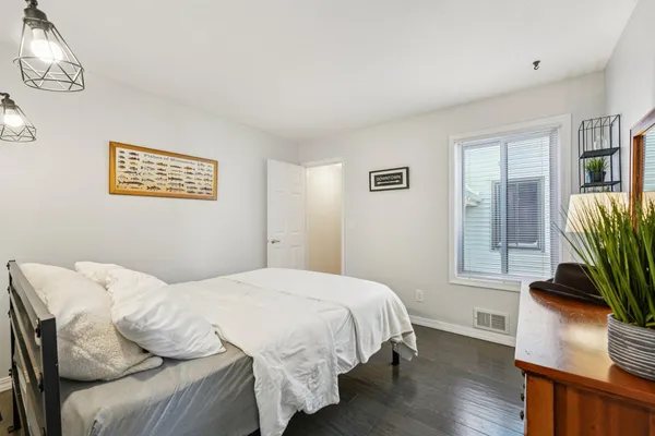 $293,000 | 4202 Shirlee Lane North, Shoreview, MN 55126