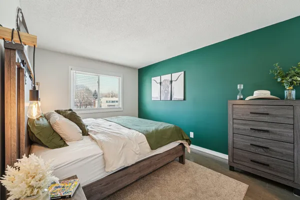 $293,000 | 4202 Shirlee Lane North, Shoreview, MN 55126