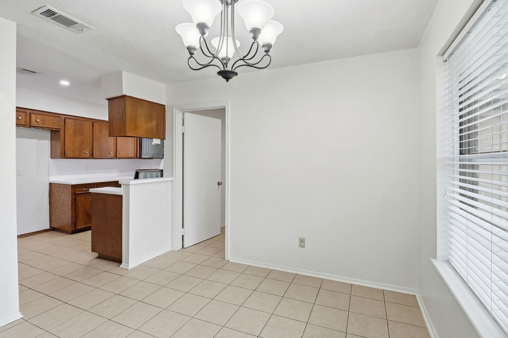 2000 Hamilton Street Rosenberg, TX 77471 - Photo 32 of 50 a view of a kitchen with a sink and dishwasher kitchen view