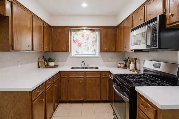 $250,000 | 2000 Hamilton Street, Rosenberg, TX 77471