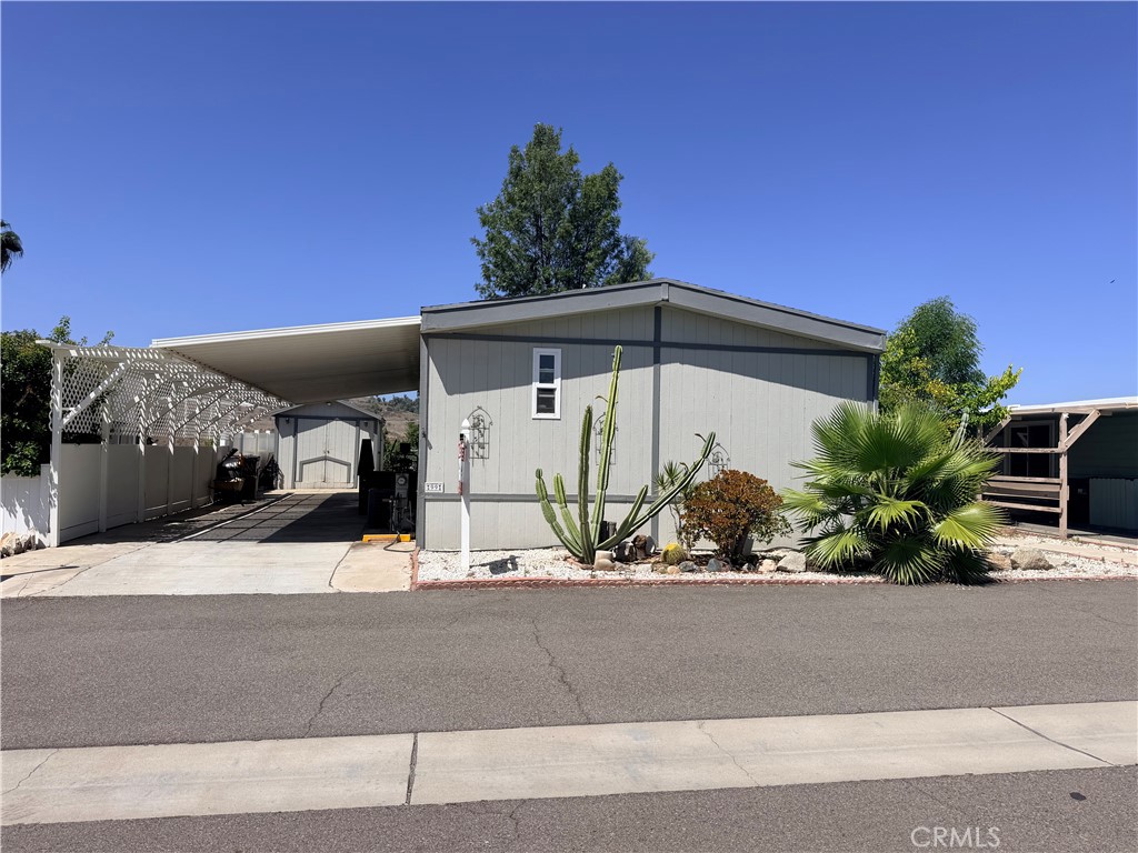 15181 Van Buren Boulevard, Unit 99 Riverside, CA 92504 - Photo 4 of 20