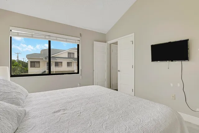 $14,000 | 360 Bella Vista Court North, Unit 60, Jupiter, FL 33477